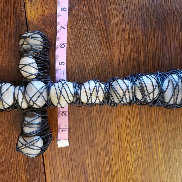 Cross Handcrafted with thick Wire and Stones - Picture 5 of 14